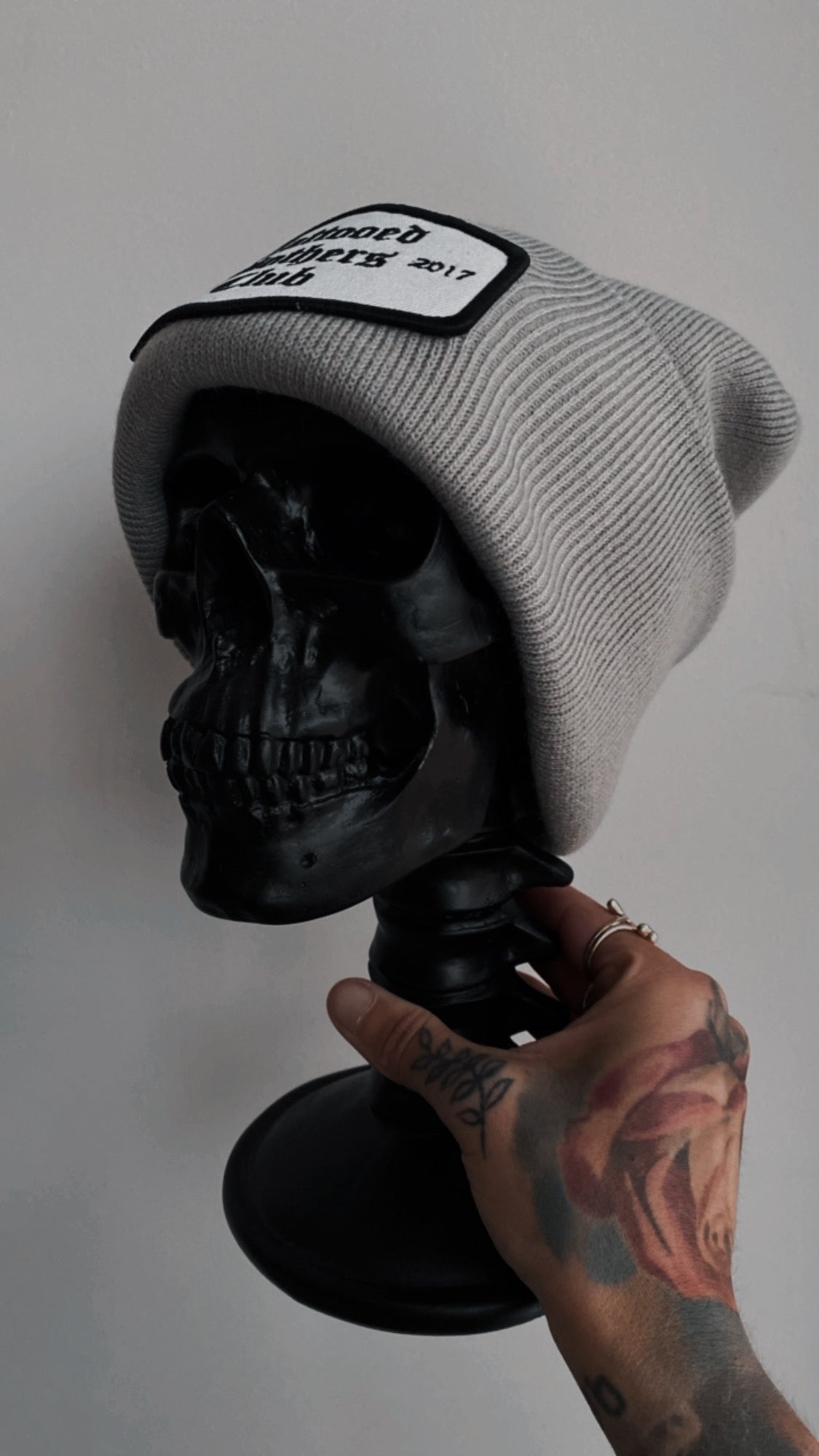 Classic Club Patch Beanie Grey Days