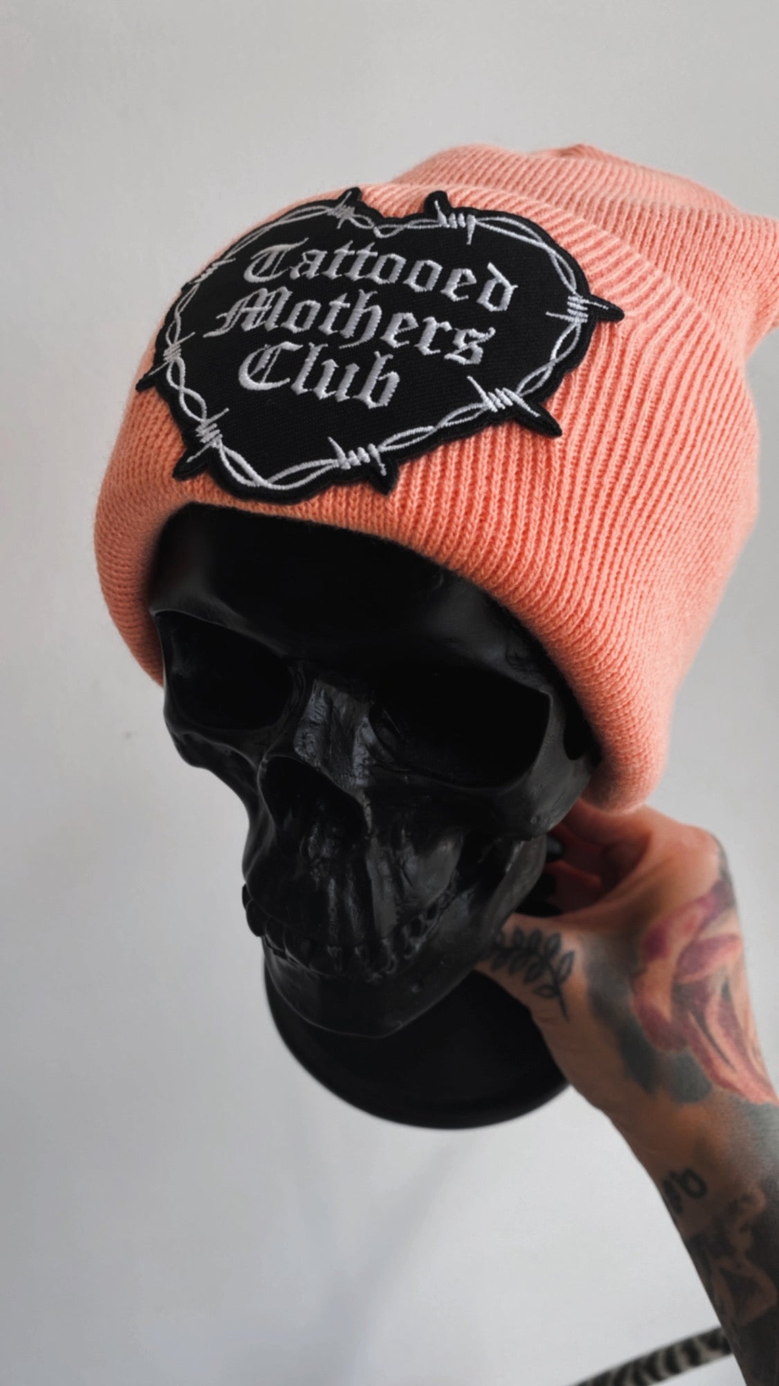 Barbwire heart Patch Beanie Blush