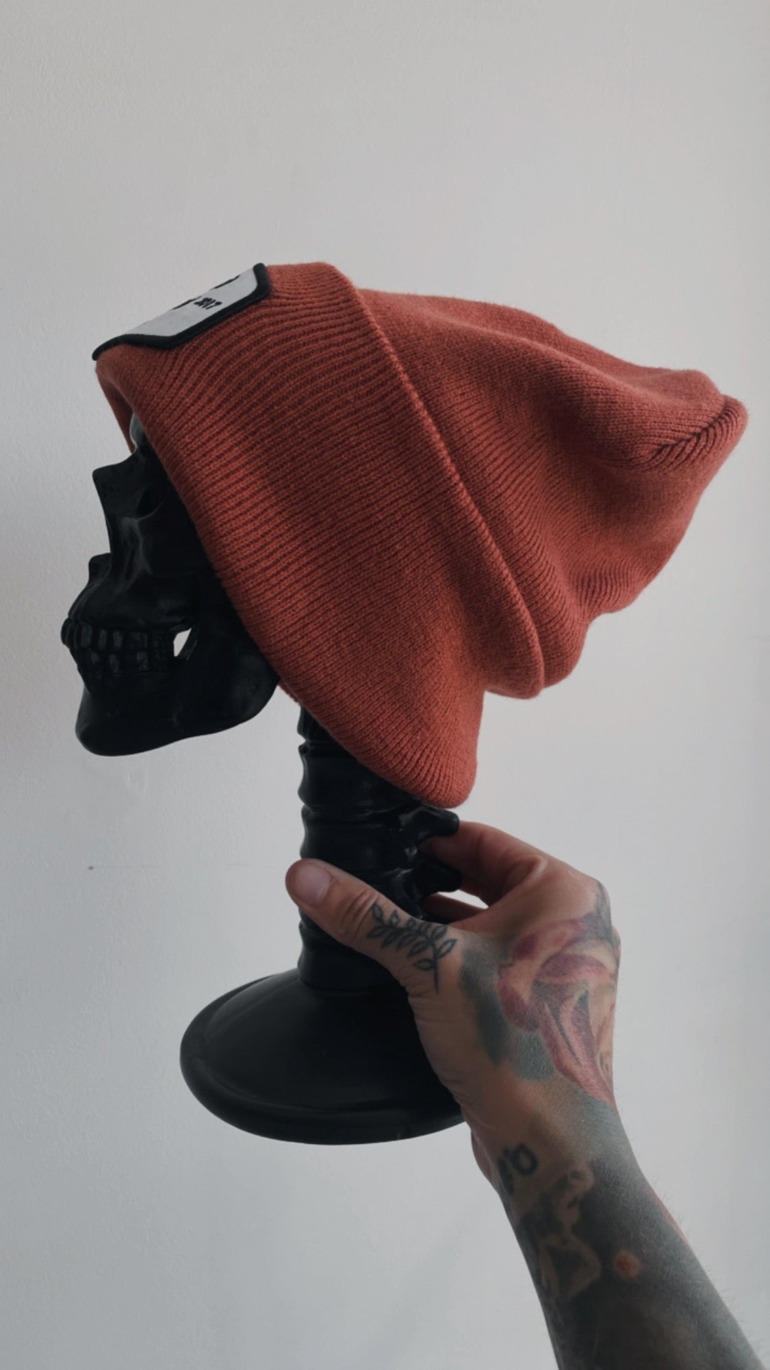 Classic Club Patch Beanie Rust