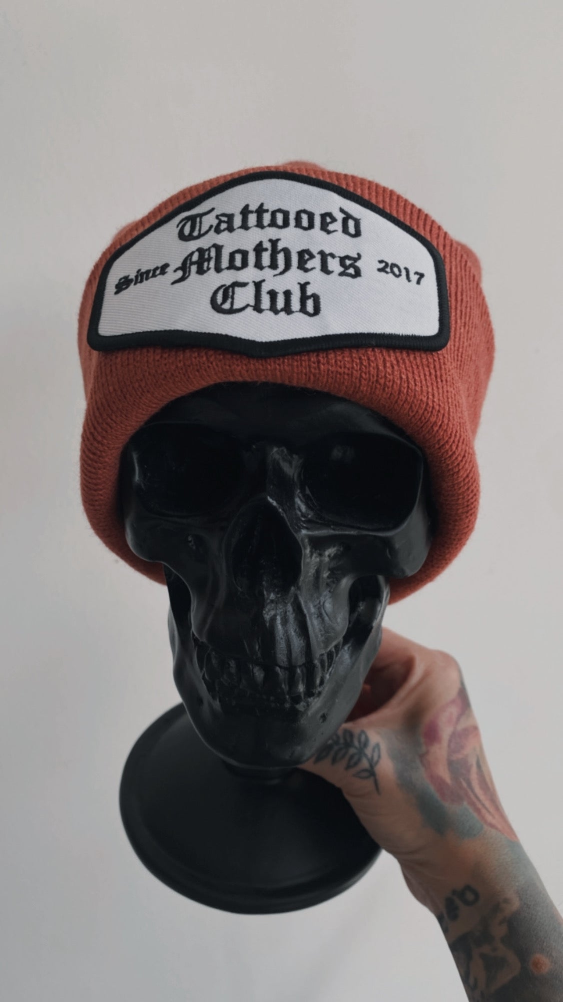 Classic Club Patch Beanie Rust